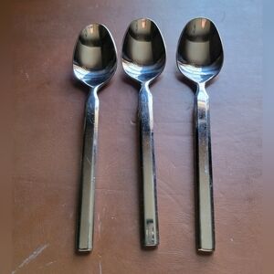 3 Retroneu 18/8 Stainless Japan Caravelle Oval Soup Spoon Glossy